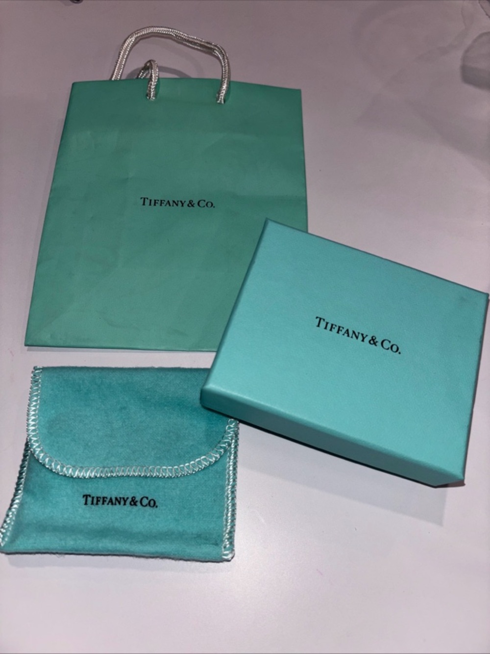 Tiffany & Co. robin's-egg blue box, pouch & bag set vintage